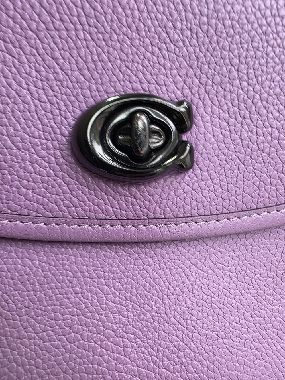 Coach Willow Saddle Bag Color: Violet Orchid